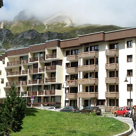2100b - Confortable-proches De Pistes-balcon Mae-6674 Appartement